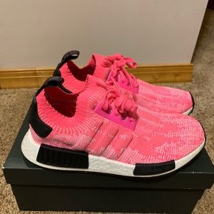 Adidas NMD Primeknit NMD R1 women’s size 8 ~ NWT
